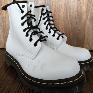 Dr. Martens 1460 Smooth Leather Lace Up Boots